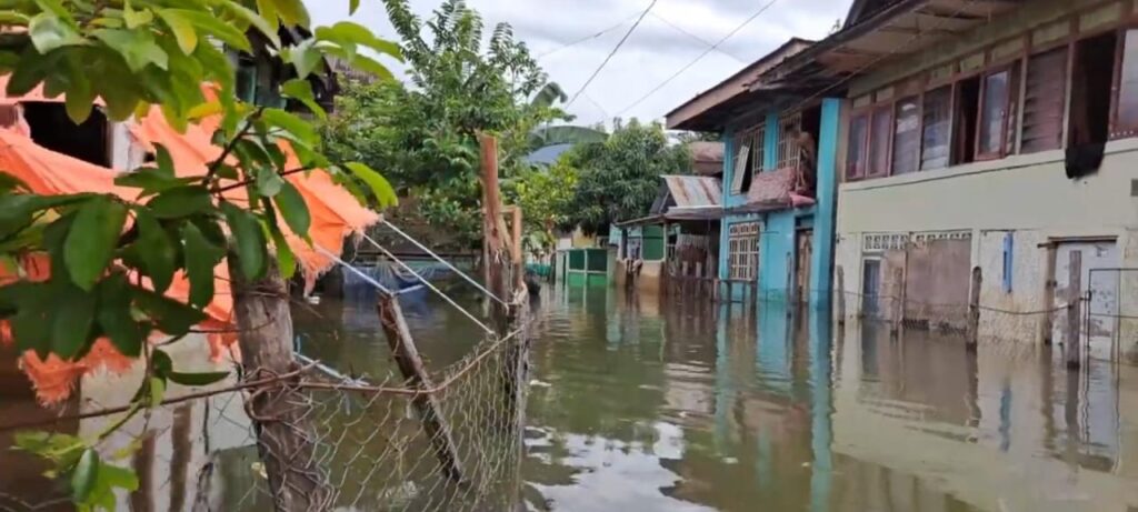Terjerat Dalam Sirna Hujan, 6 Dampak Negatif yang Membayangi Saat Musim Hujan