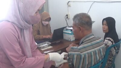 Antusiasme Calon Jamaah Haji Jombang, Mulai Menerima Vaksin Meningitis dan Polio